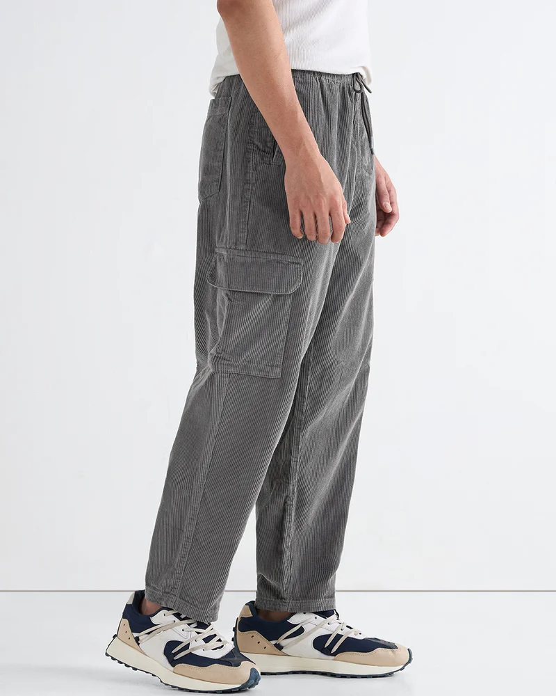 بيواكوف Men's Grey Tapered Fit Japanese Cargo Carpenter Pants
